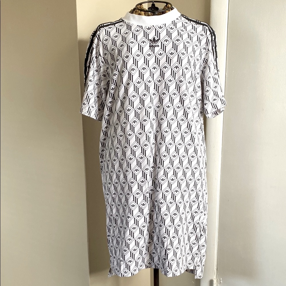 Adidas Black and White Mini Dress with Geometric Pattern